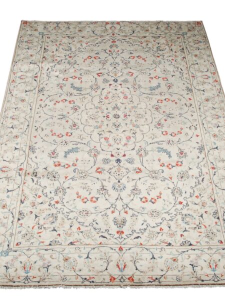 Rug Authentic Keshan 310x195 cm |