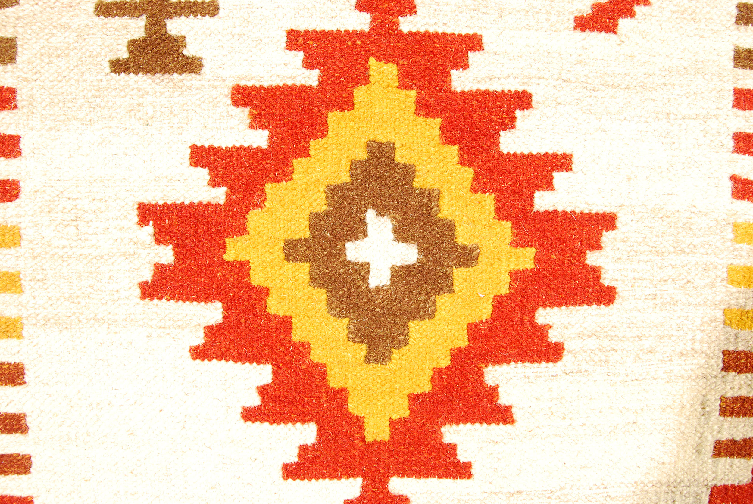 Original Authentic Hand Made Carpet 100x60 cm - Image 2
