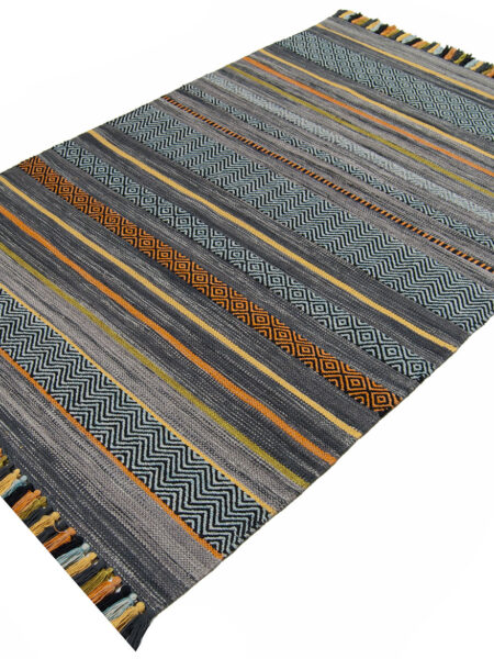 - 150x90 cm kilim Authentic, Original e handmade Idea