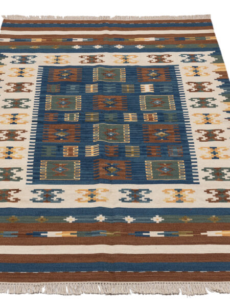 New Design Original Authentic Hand Made kilim India 200x140 cm