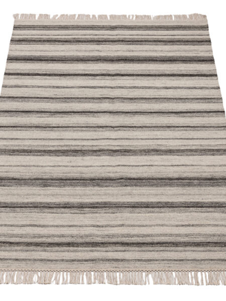 Elegant Original Authentic Hand Made Carpet 200x140 cm