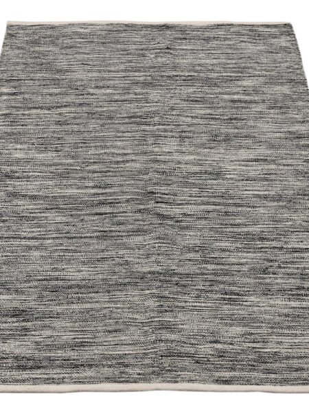 New Design Original Authentic Hand Made kilim India 200x140 cm