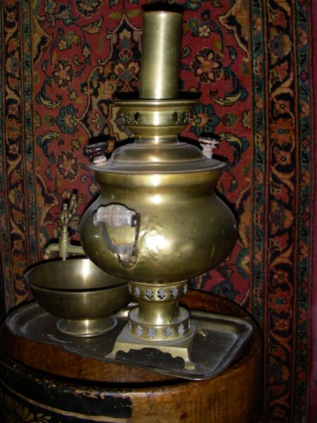 Antique Samovar made in russia 40x20x20 cm
